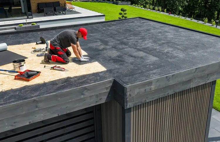 Flat roofing